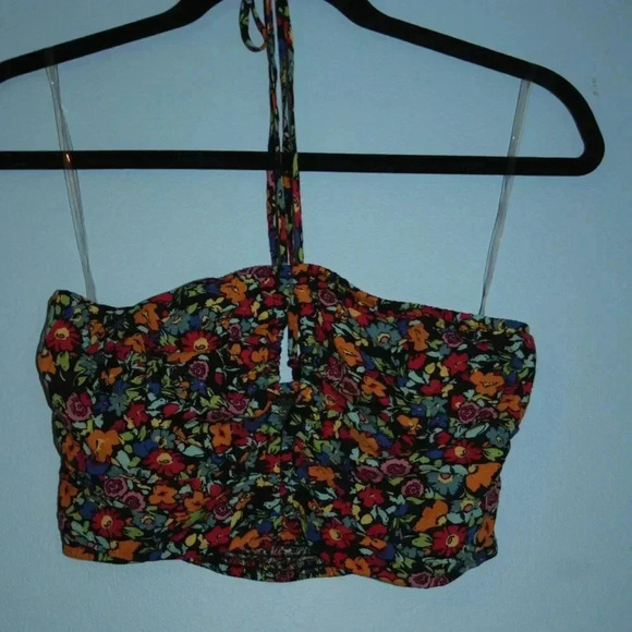 Wild Fable Black Floral Print Halter Top Sized Medium - Picture 4 of 16